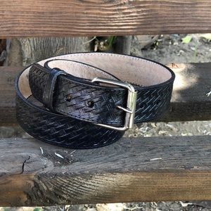 Leather belt